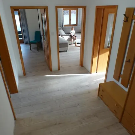 Loisachglueck Апартаменты